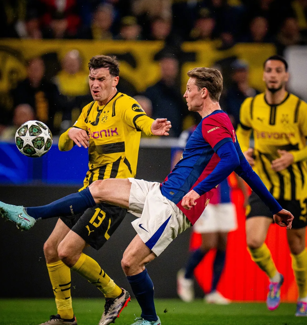 包含转折点芝加哥公牛豪取连胜，欧超杯转会期攻防权衡，质疑声仍在，轮换策略成焦点的词条